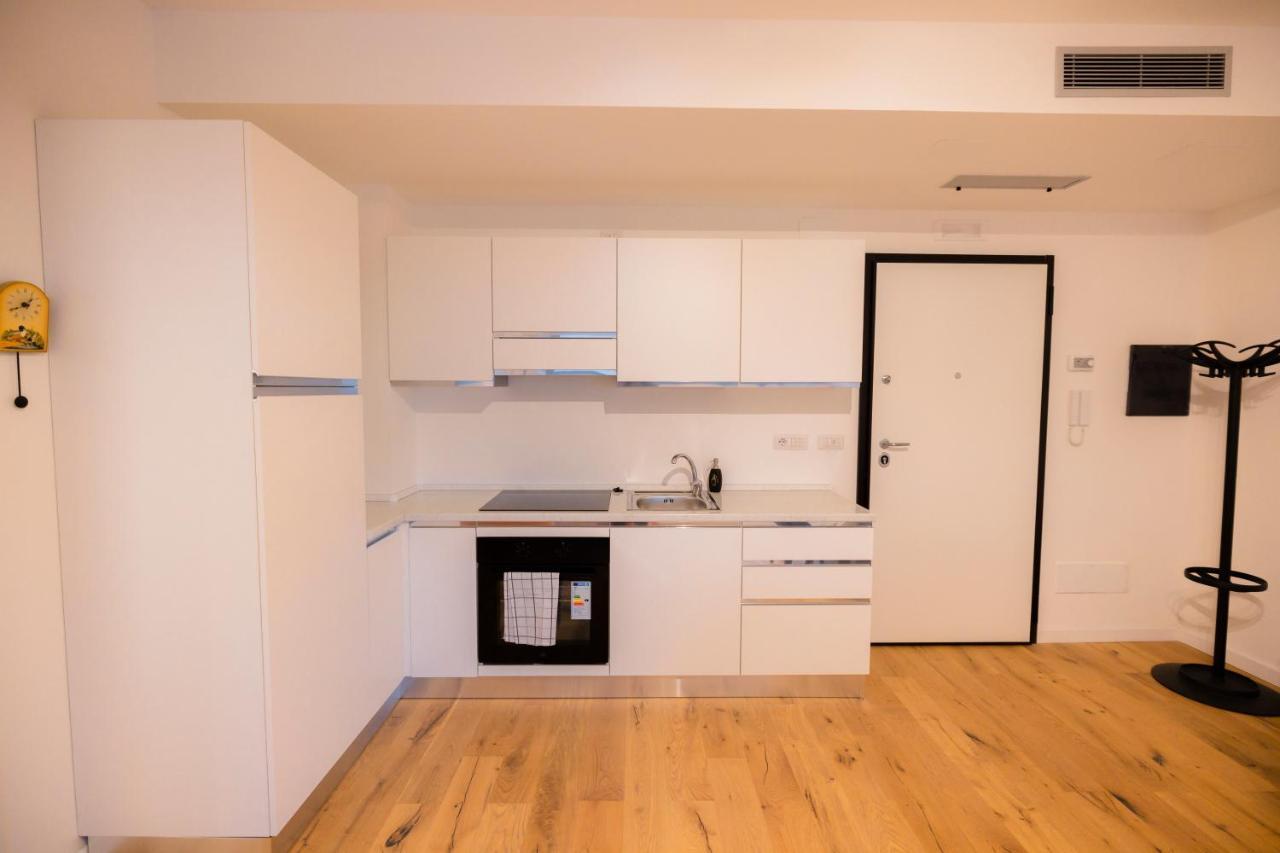 Nuovissimo Bilocale In Zona Navigli/Romolo Apartamento Milão Exterior foto